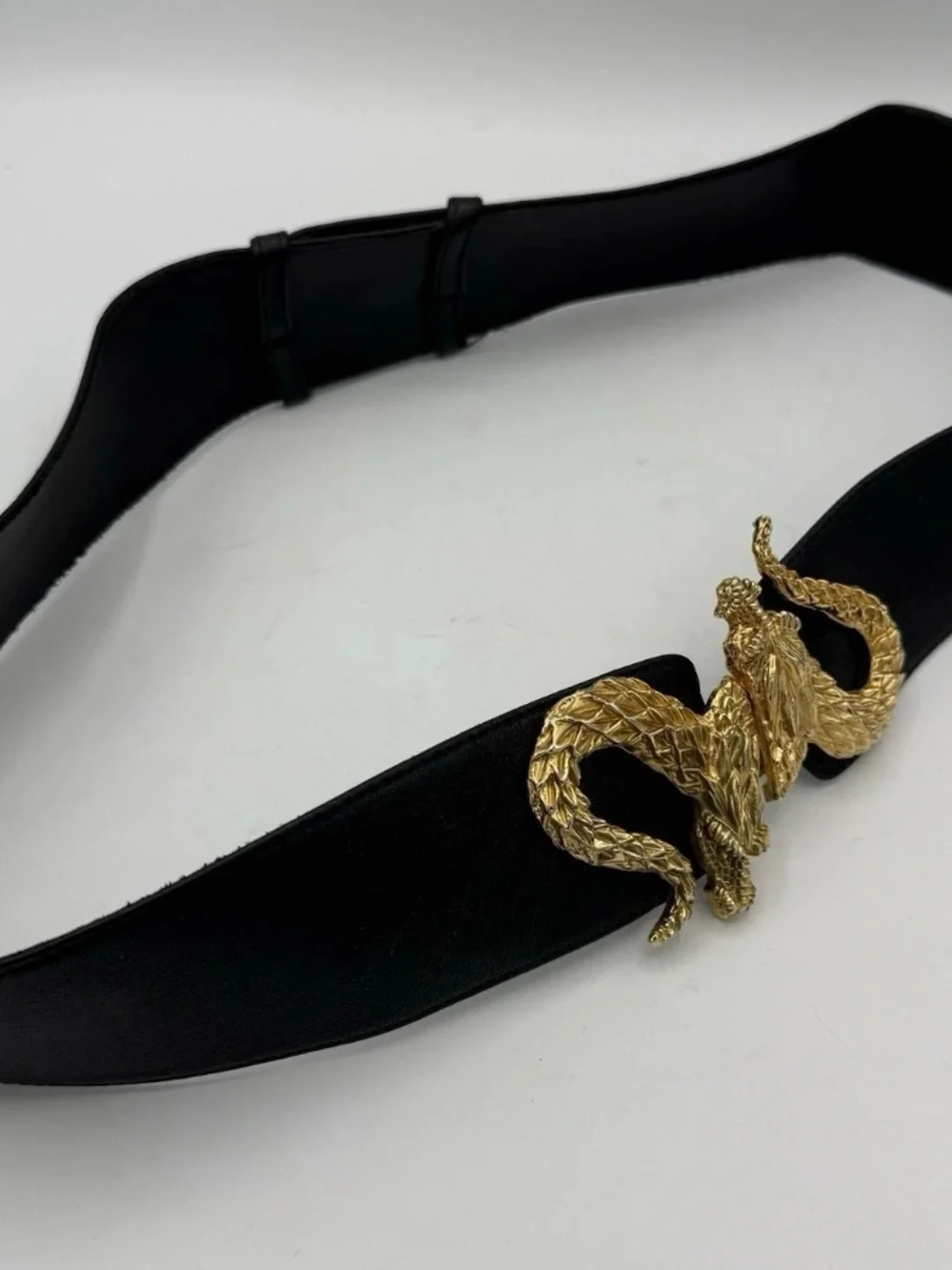 Raina vintage leather